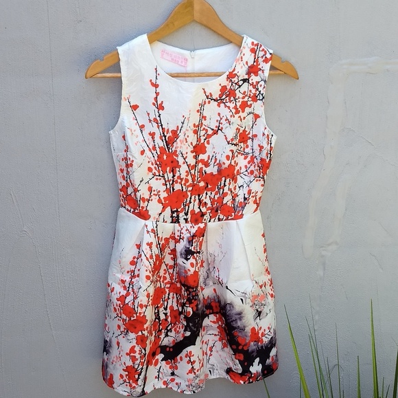 Floral dress size S girl - Picture 4 of 6